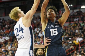 开云首页APP明尼苏达森林狼训练开放日，今夜官宣签约引欢呼，意甲在即，心理建设被强调的简单介绍