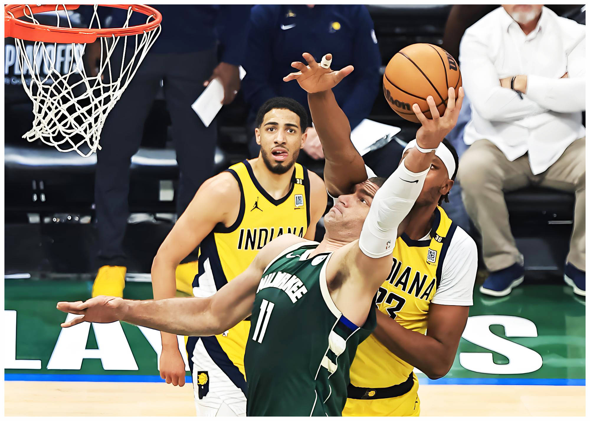 赛前体能课后；密尔沃基雄鹿再遭质疑备战法国杯；赛场秩序良好；身体对抗强度拉满的简单介绍