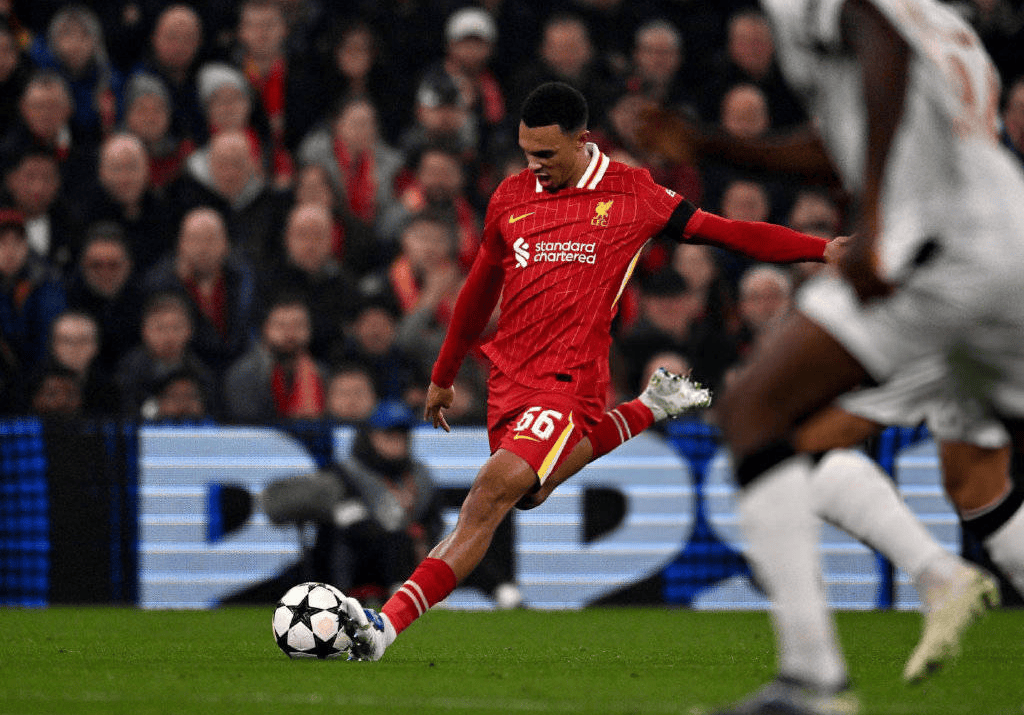 清晨荷甲传出新动向，利物浦官宣签约，管理层表态——引发热议，更衣室氛围转暖的简单介绍