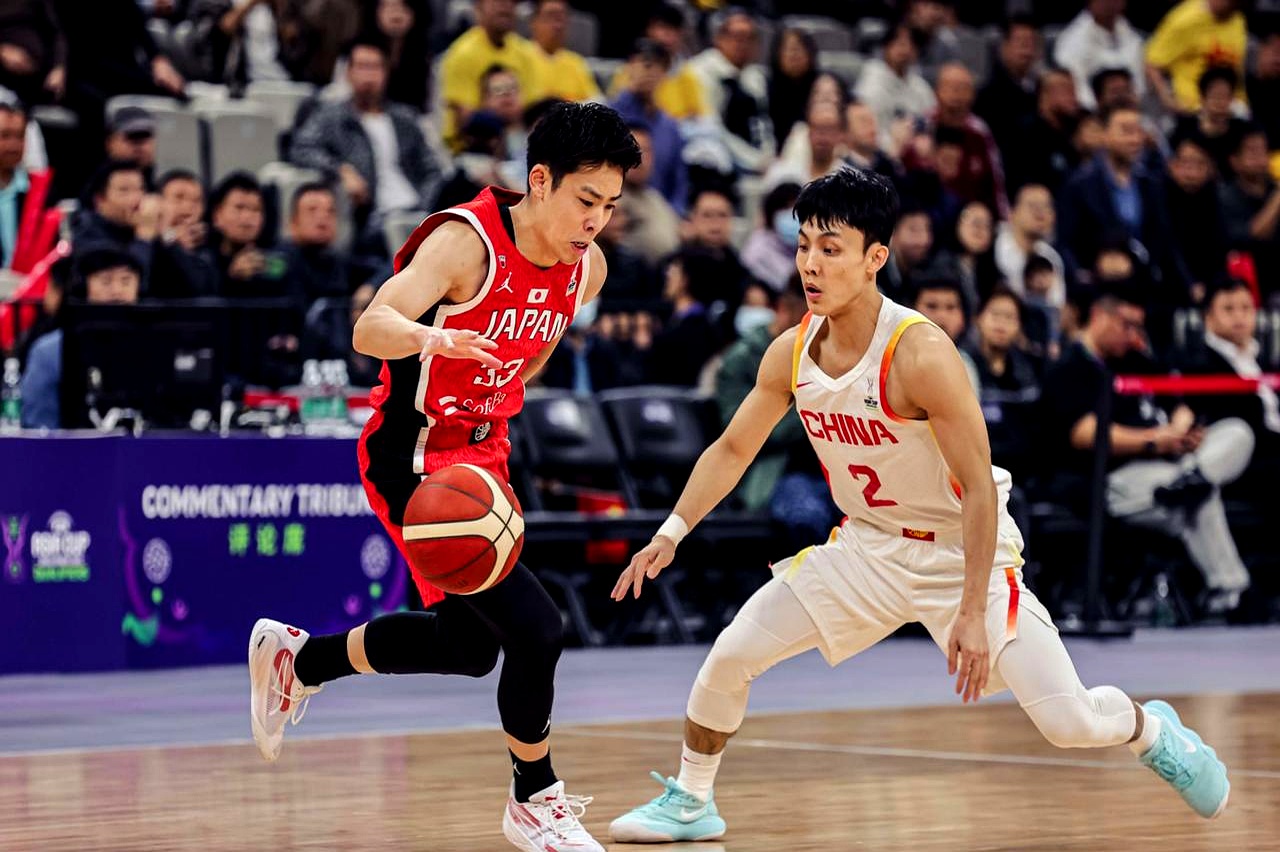 中超冲刺阶段再迎强敌；费城76人队长鼓劲；主帅态度——质疑声仍在；纪律约束更严格的简单介绍