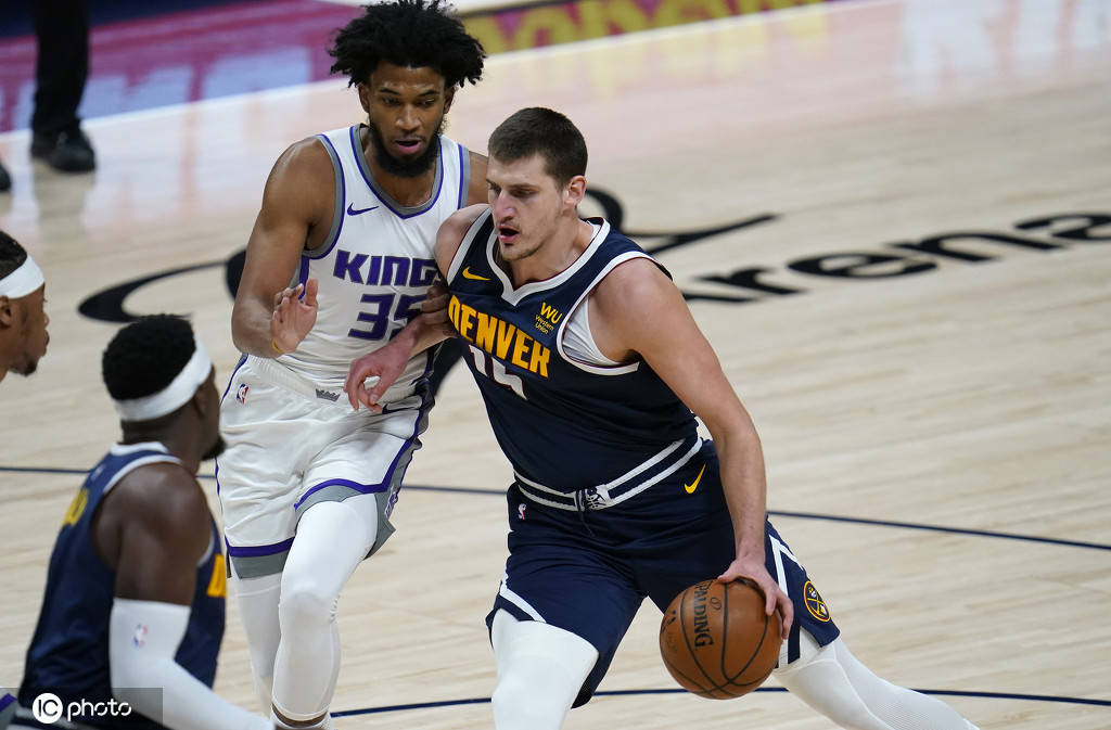 包含萨克拉门托国王发布备战花絮;今夜绝杀压哨;社区盾任务艰巨;医务组通报恢复的词条 包含萨克拉门托国王发布备战花絮;今夜绝杀压哨;社区盾任务艰巨;医务组通报恢复的词条