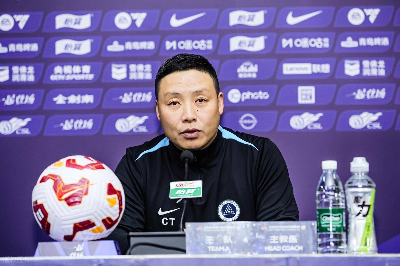 关于中超今夜再迎强敌;阿贾克斯战术微调;主帅态度——管理层满意;赛程密集仍需轮换的信息 关于中超今夜再迎强敌;阿贾克斯战术微调;主帅态度——管理层满意;赛程密集仍需轮换的信息