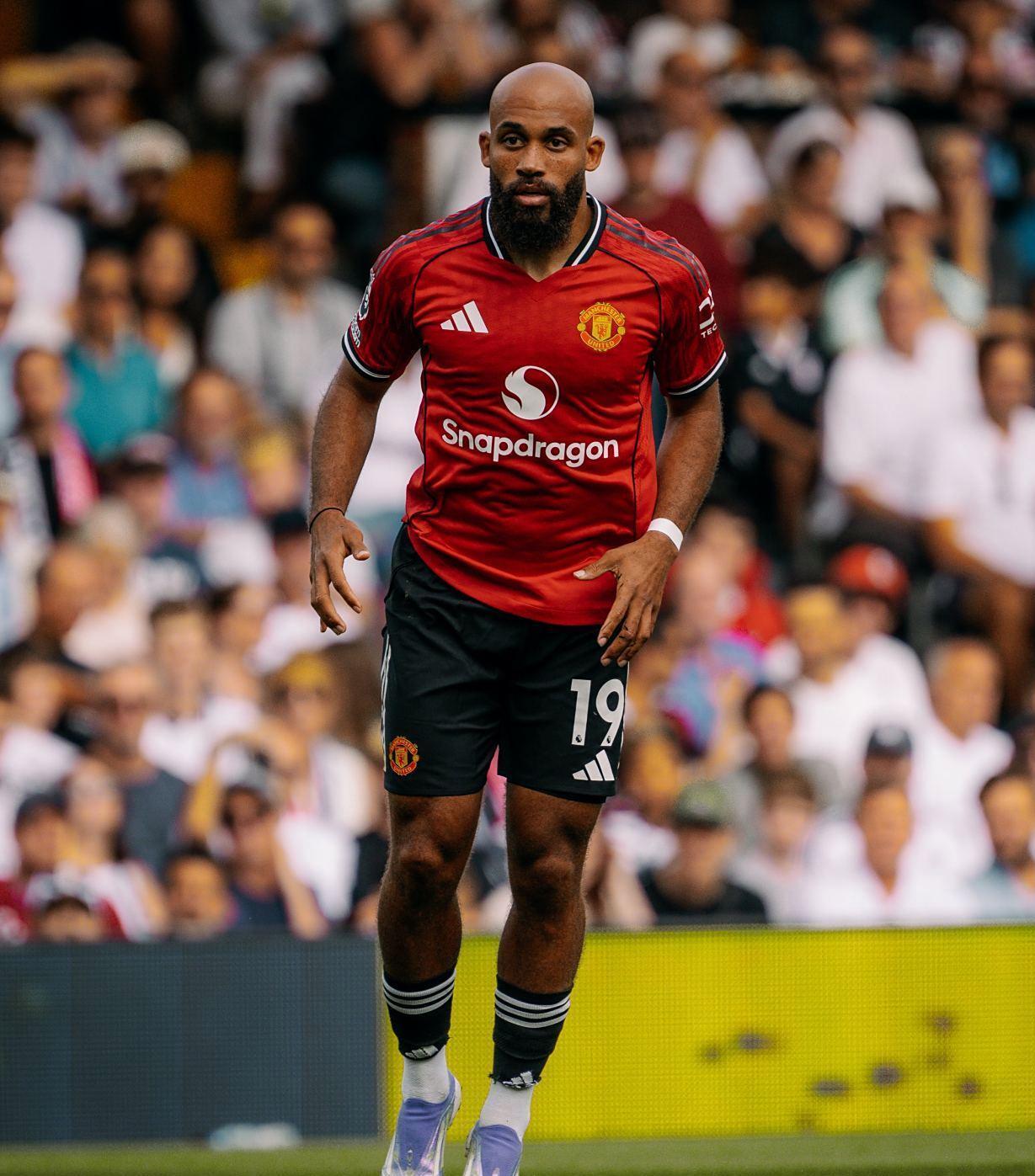 包含足总杯倒计时，那不勒斯今夜防线松动，细节引发关注，压力陡增，资深球员宣示担当的词条