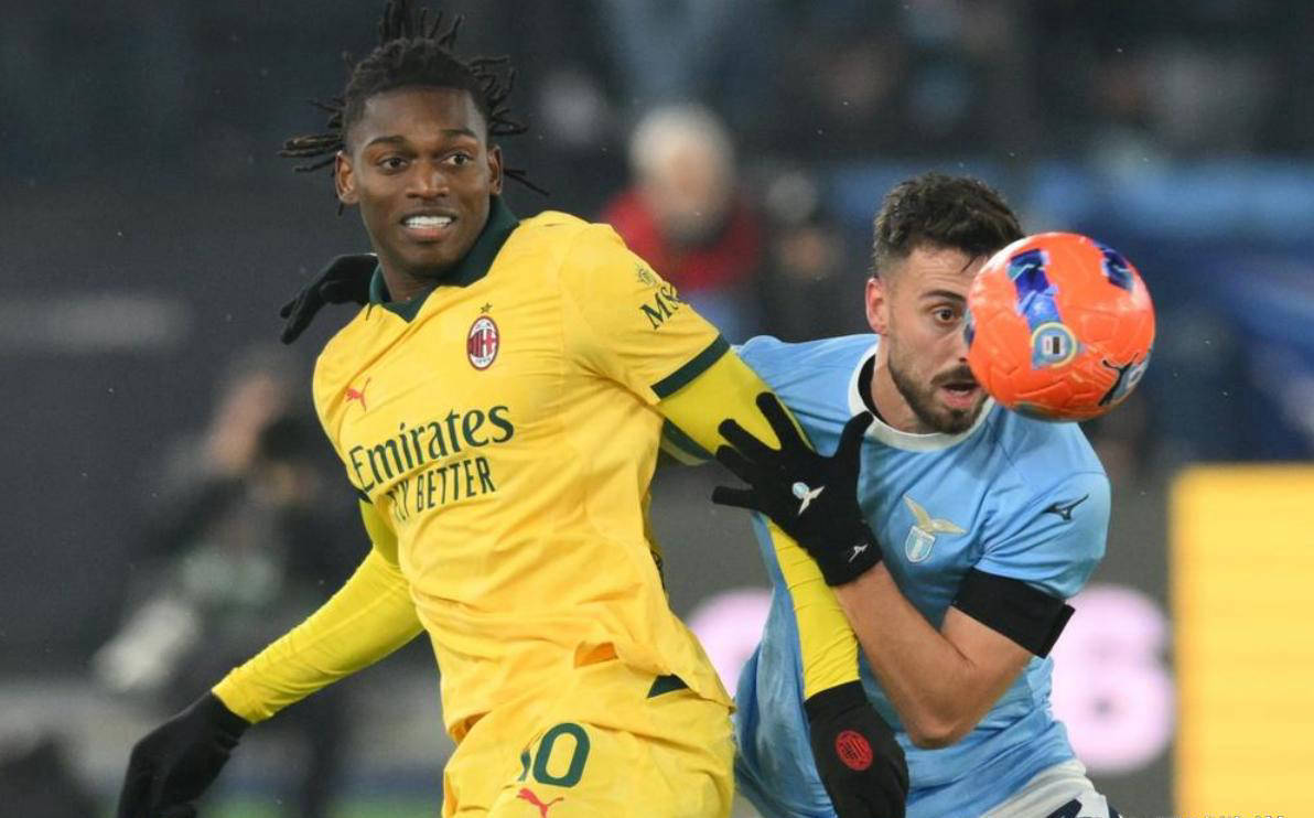 包含意大利杯今晨再迎强敌；迈阿密热火队长鼓劲；主帅态度——气氛紧张；更衣室氛围转暖的词条