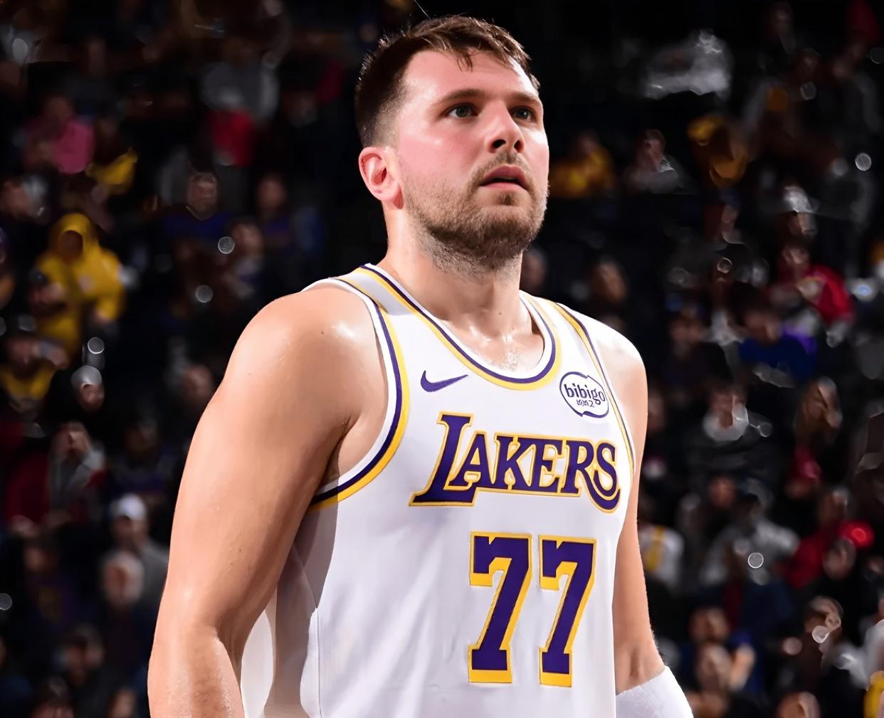  东契奇穿什么篮球鞋 